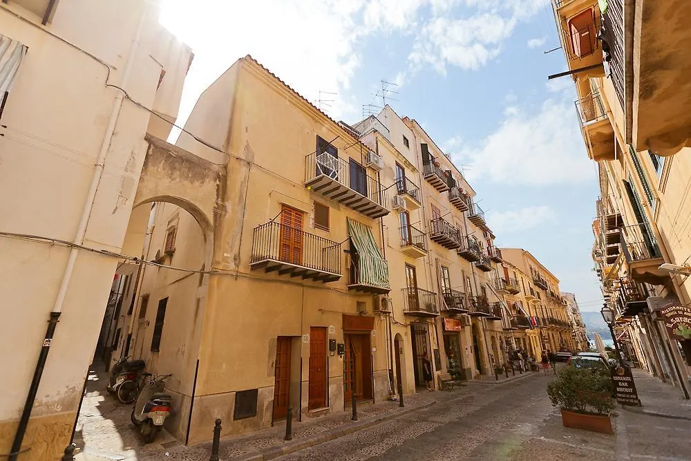 Terrazza Bordonaro Apartment Cefalu